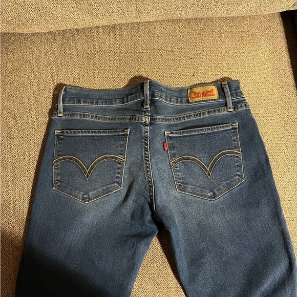 Levis Bootcut Jeans - Picture 3 of 5